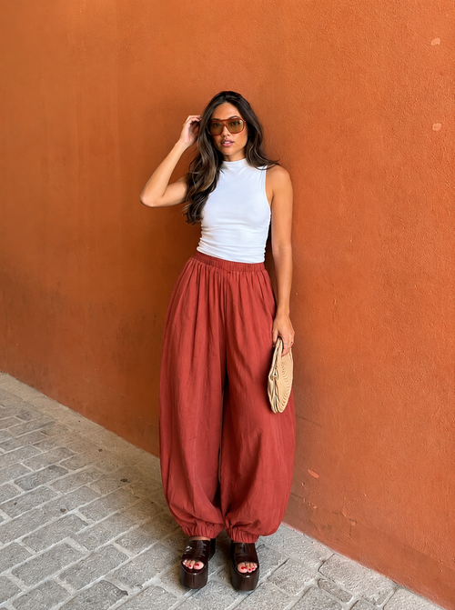 Dusty orange balloon pants