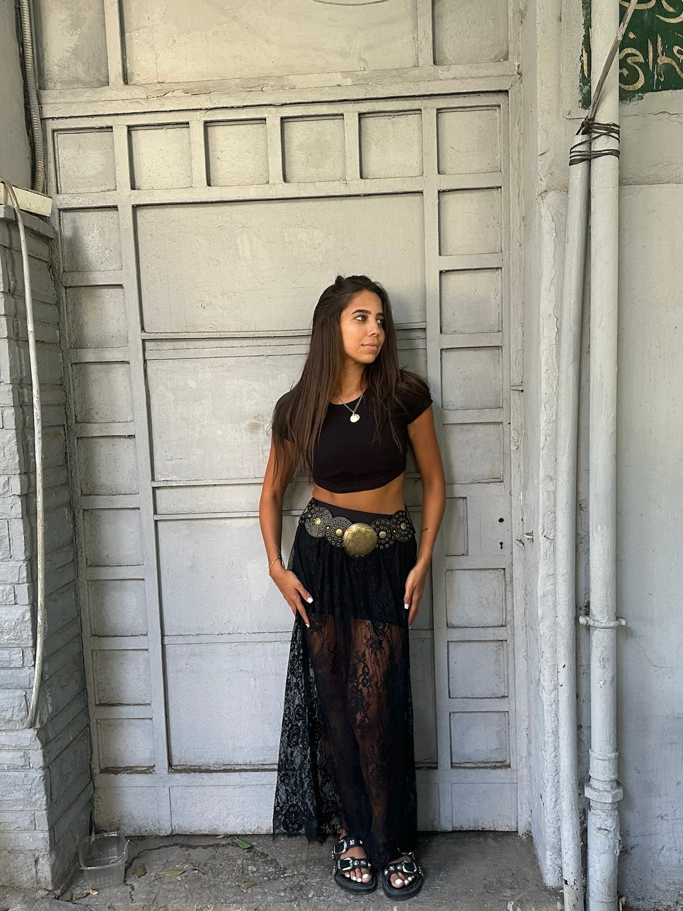 Lace skirt